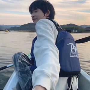 男头|你说月亮会不会也偏爱身边众星的一颗-小涛网络工作室ET资源网